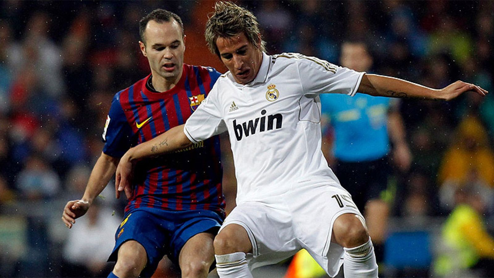 El clásico está, de nuevo, servido. El Barcelona venció a domicilio a Osasuna y el miércoles tendremos el primer asalto de esta nueva versión R.Madrid-Barça en Copa. En cualquier caso a los azulgrana esta última eliminatoria les deja tocados. Grave l