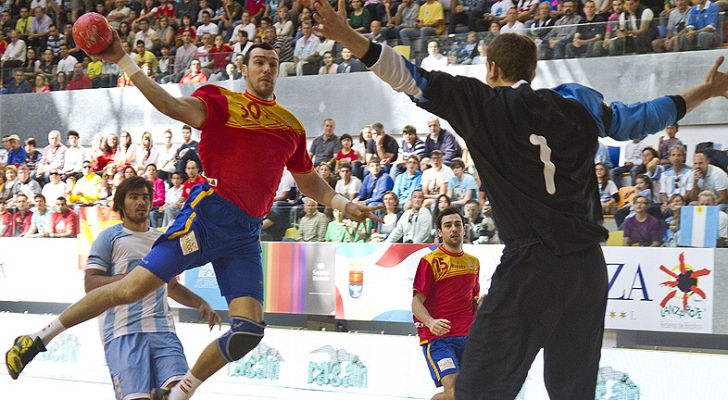 Telediario 1 - España, rumbo al Europeo de Serbia