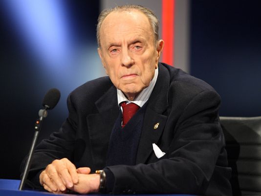 Telediario 1 - Muere Manuel Fraga