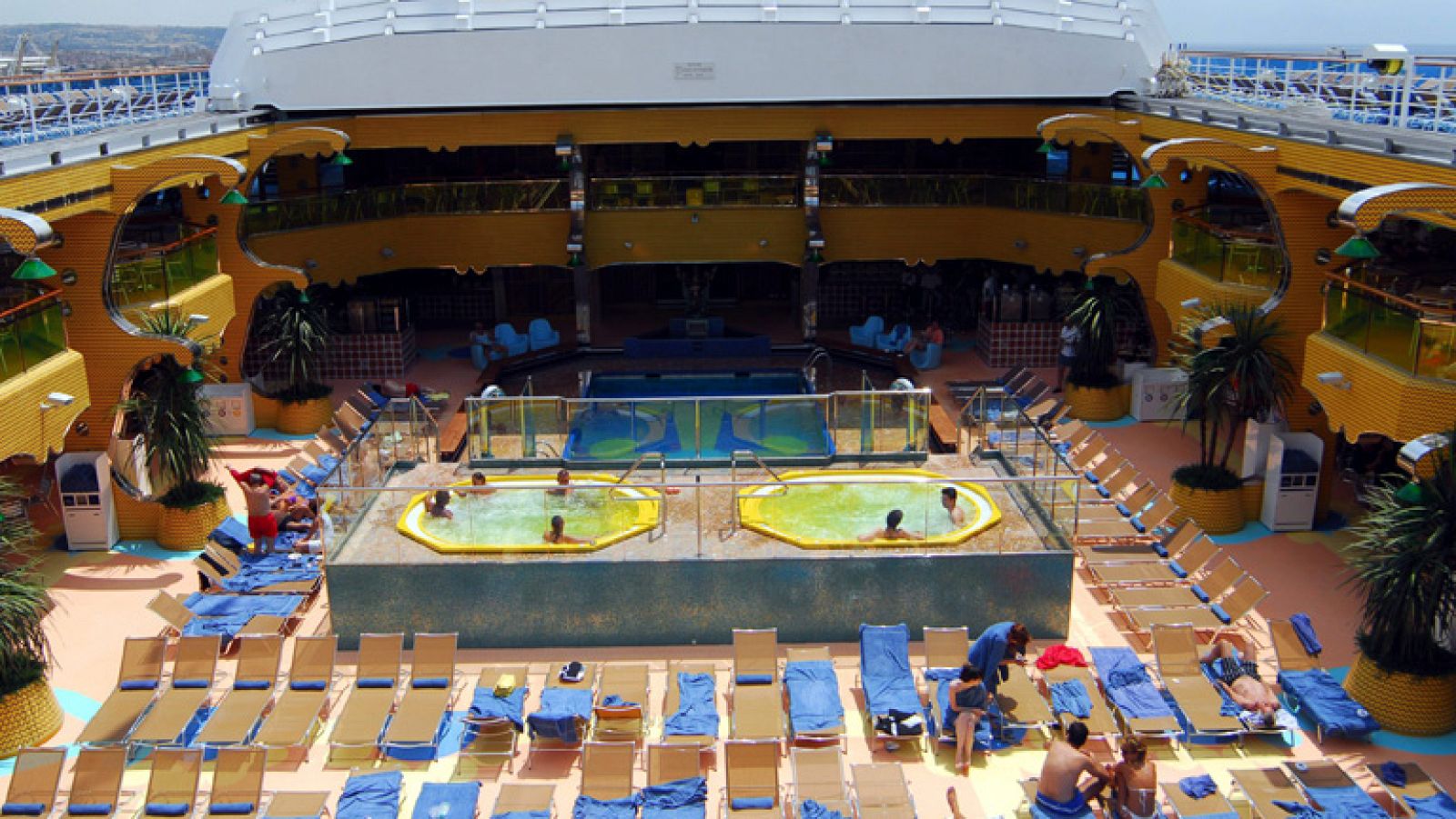 El contrato de cruceros podría descender hasta un 8%