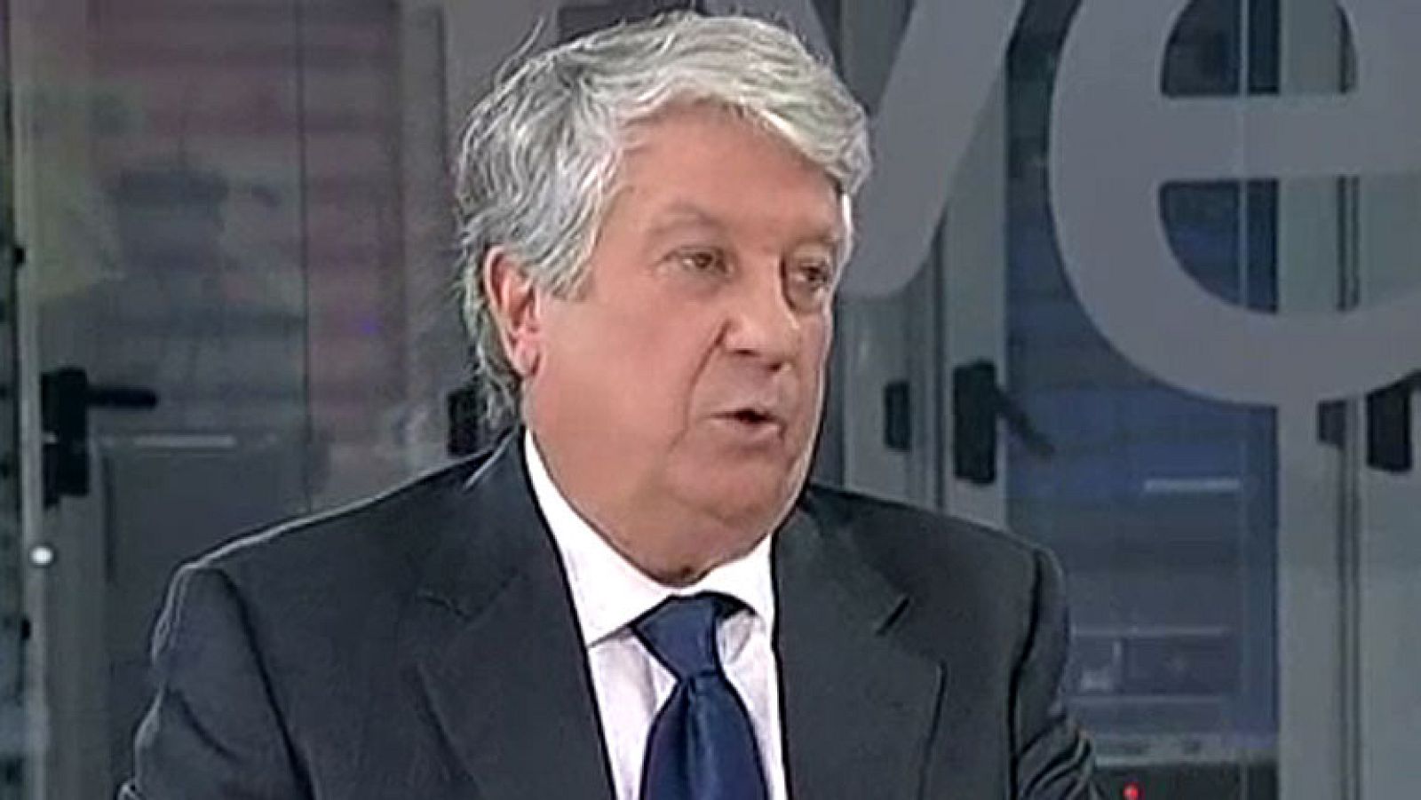 La CEOE pide la indemnización de 20 días para el despido improcedente y ligar sueldos a productividad