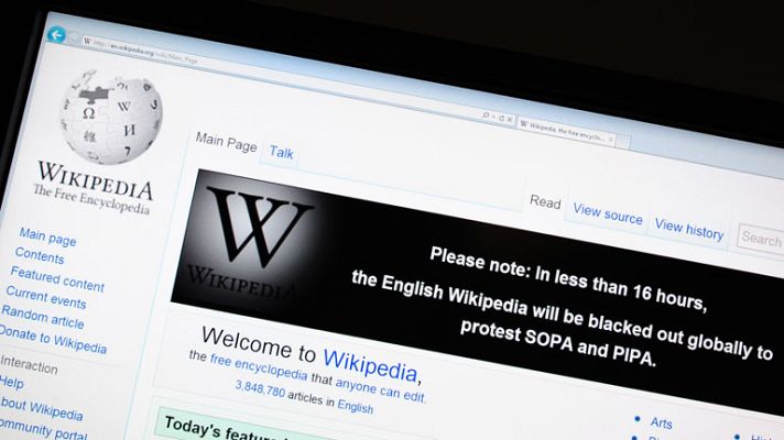 Telediario 1 - Wikipedia cierra 24 horas en EEUU