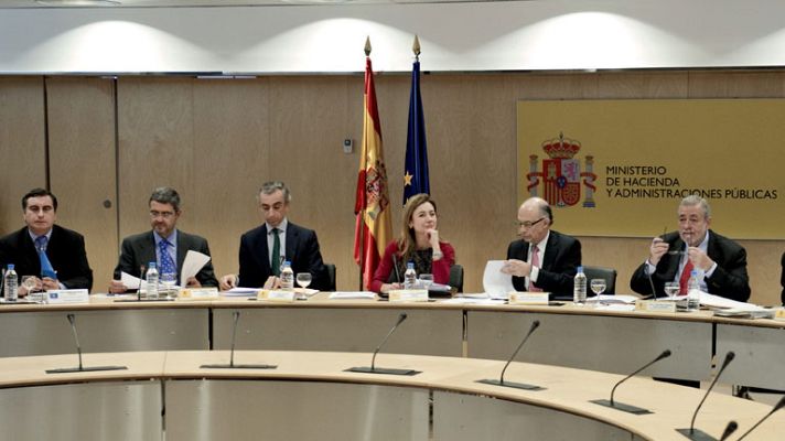 Telediario 1 - Tutela a las comunidades