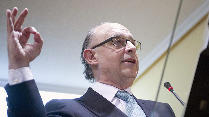 Los desayunos - El Gobierno pedirá responsabilidades penales a los gestores que incumplan los presupuestos