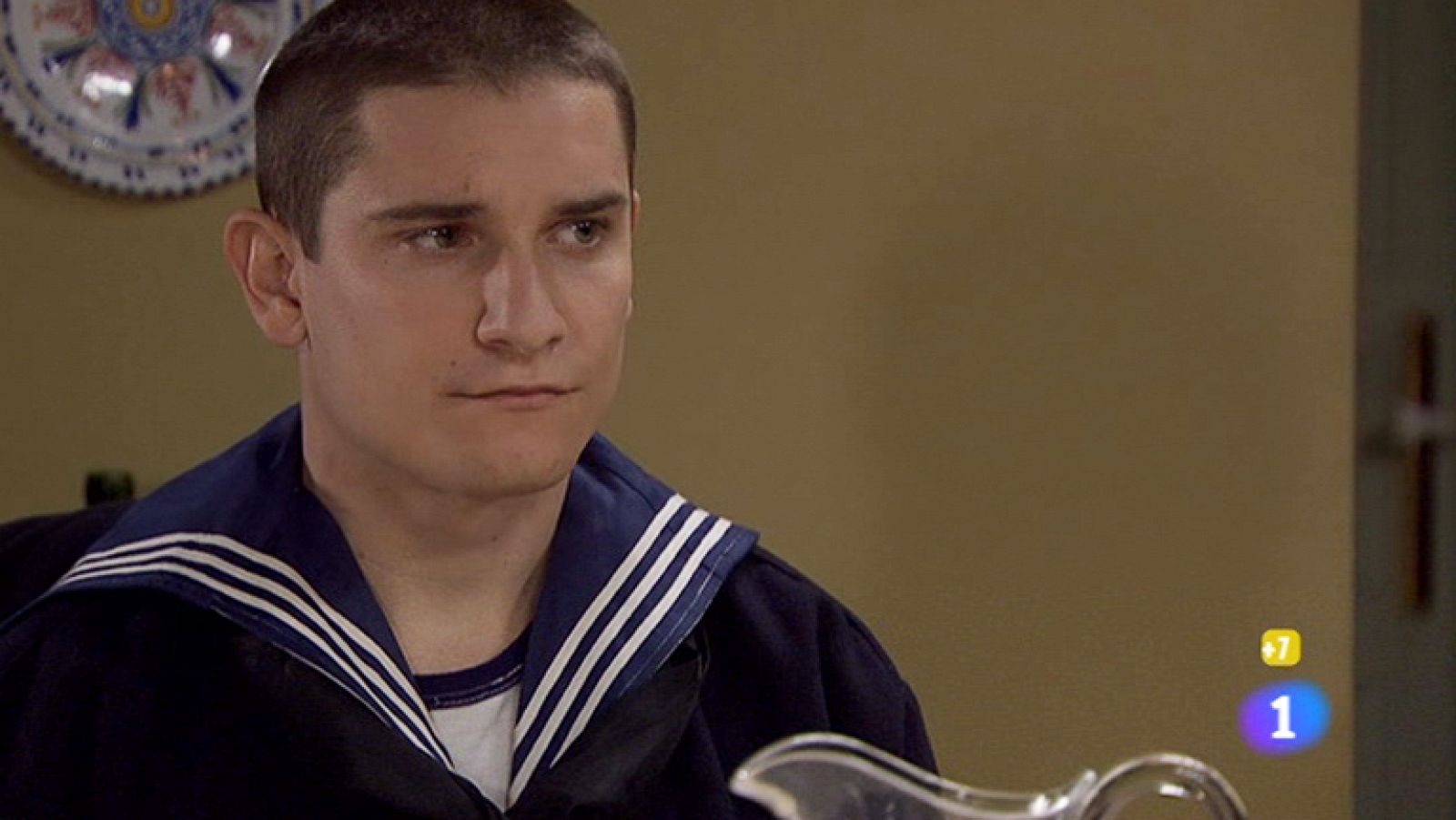 Amar - Miguel, incapaz de salir con Estrella