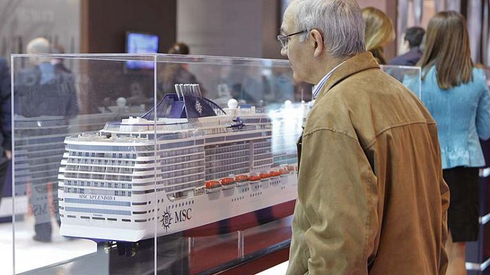 Telediario 1 - Los príncipes de Asturias apoyan el turismo e inauguran Fitur 2012