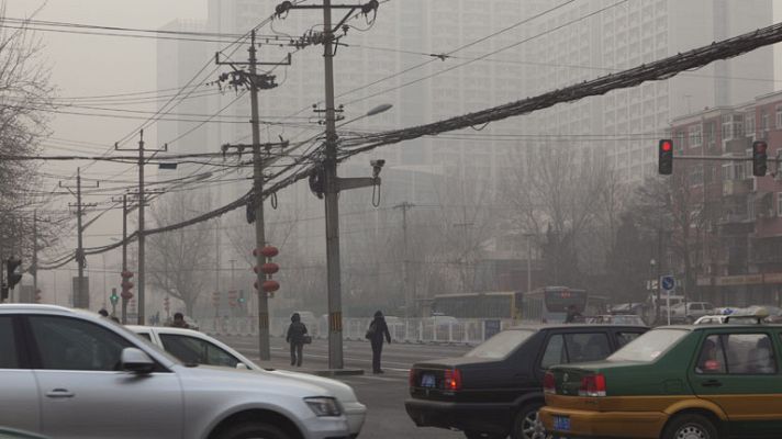 Telediario 1 - Contaminación en China
