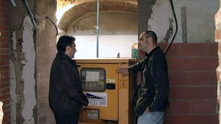 Comando Actualidad - Las deudas de mi pueblo -Madroñeras