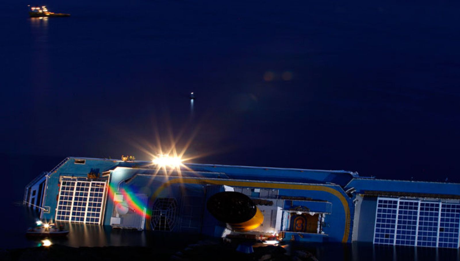 Una conversación entre los guardacostas y la tripulación muestra que en un principio desde el Costa Concordia se quitó importancia al accidente.