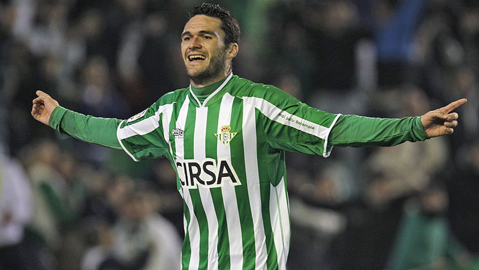 Después de tres años sin la magia de un Betis-Sevilla, el estadio verdiblanco volverá a vestirse de gala para el partido por excelencia de la capital andaluza.