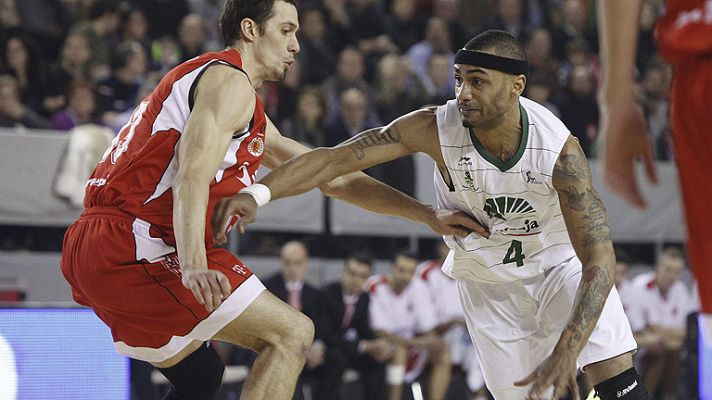 Telediario 1 - El Assignia Manresa sonroja a Unicaja