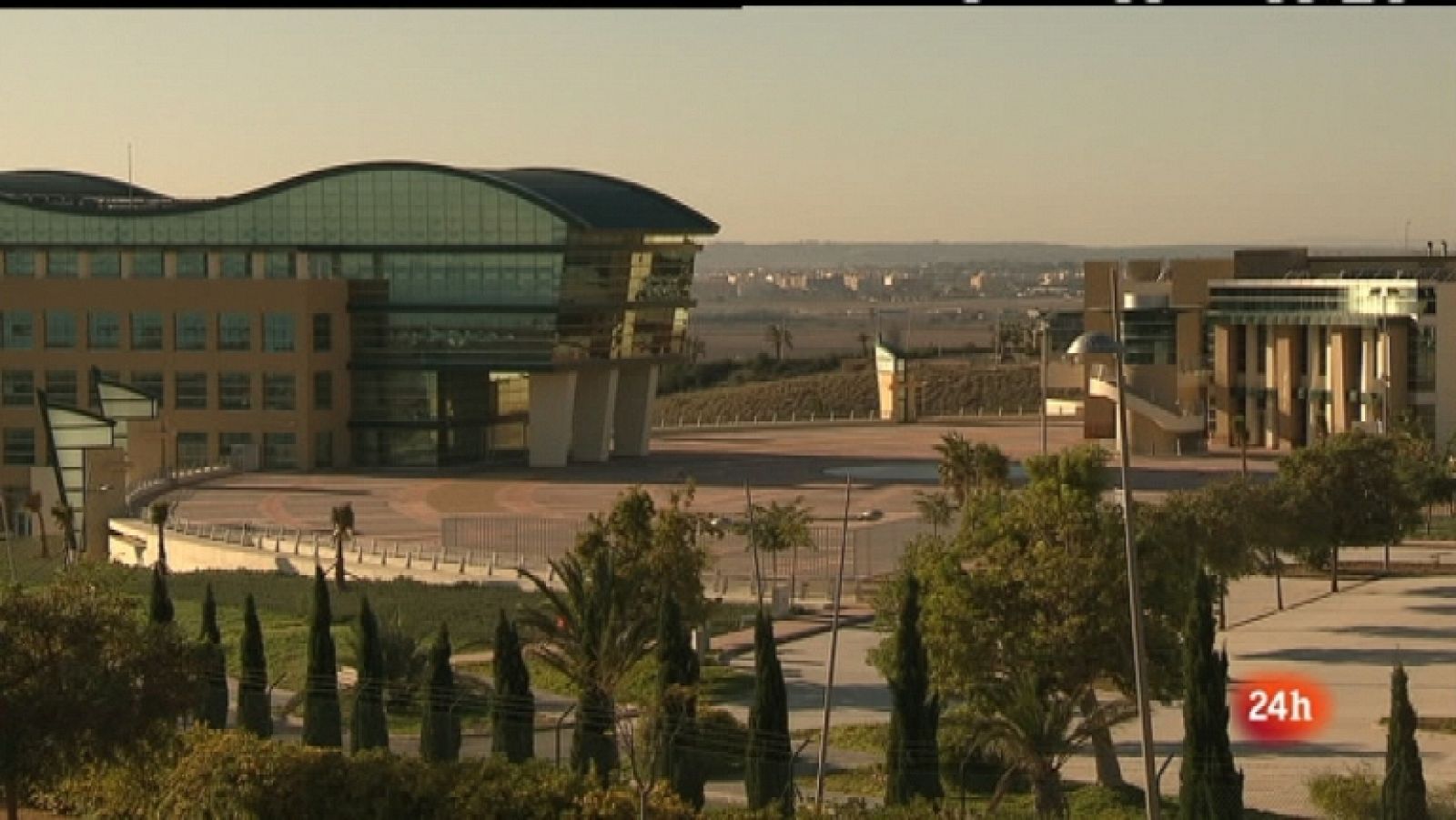Crónicas - Luces y sombras en la ciudad - Ver ahora
