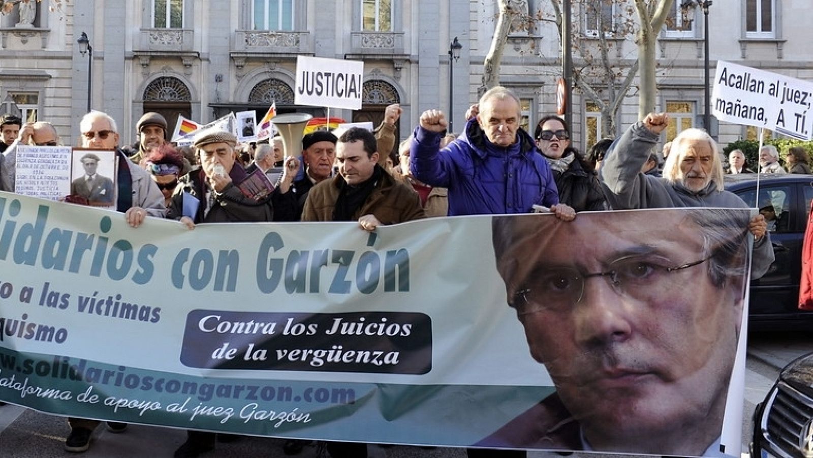 Telediario - 15 horas - 24/01/12  - Ver ahora