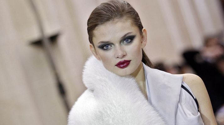 Telediario 1 - La Alta costura de París