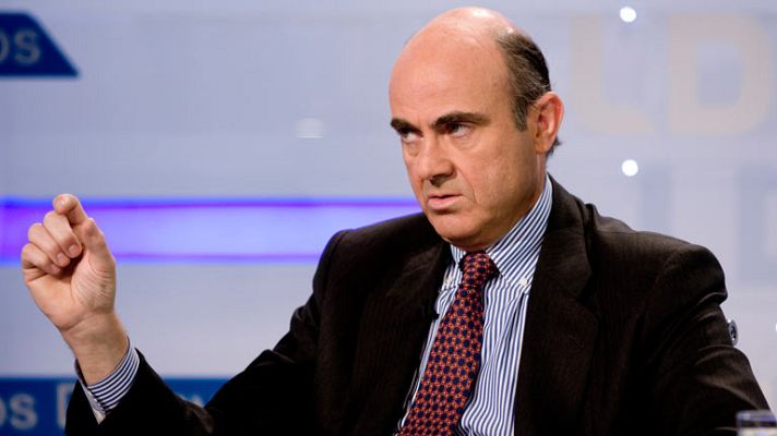 Los desayunos - De Guindos descarta una subida del IVA