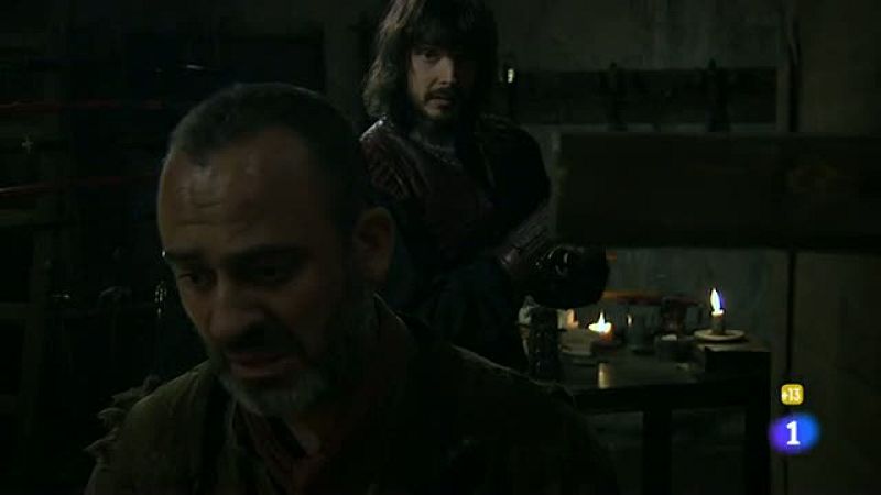 Águila Roja - Sátur deja a Cipri inconsciente... otra vez