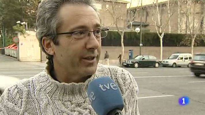 Telediario 1 - ¿Quién debió pasar: Barça o Madrid?