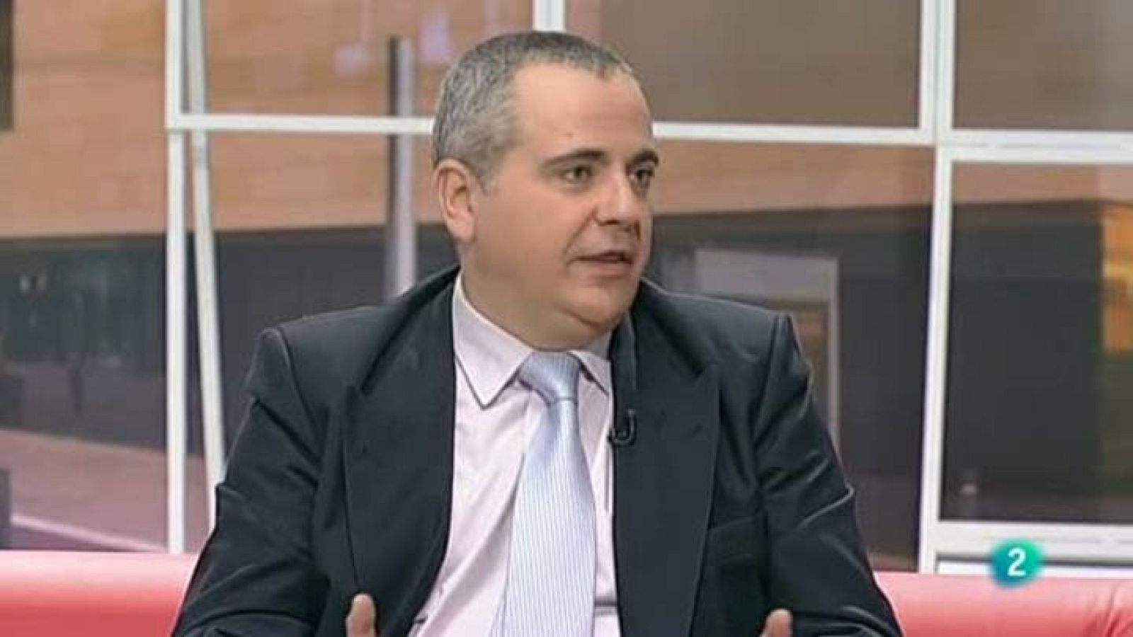 Para todos La 2 - Nuevas tecnologías de la información. Los móviles