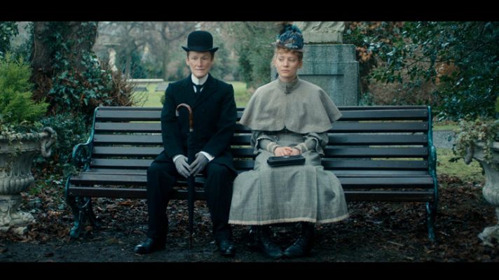 Telediario 1 - Mujeres en papeles de hombres