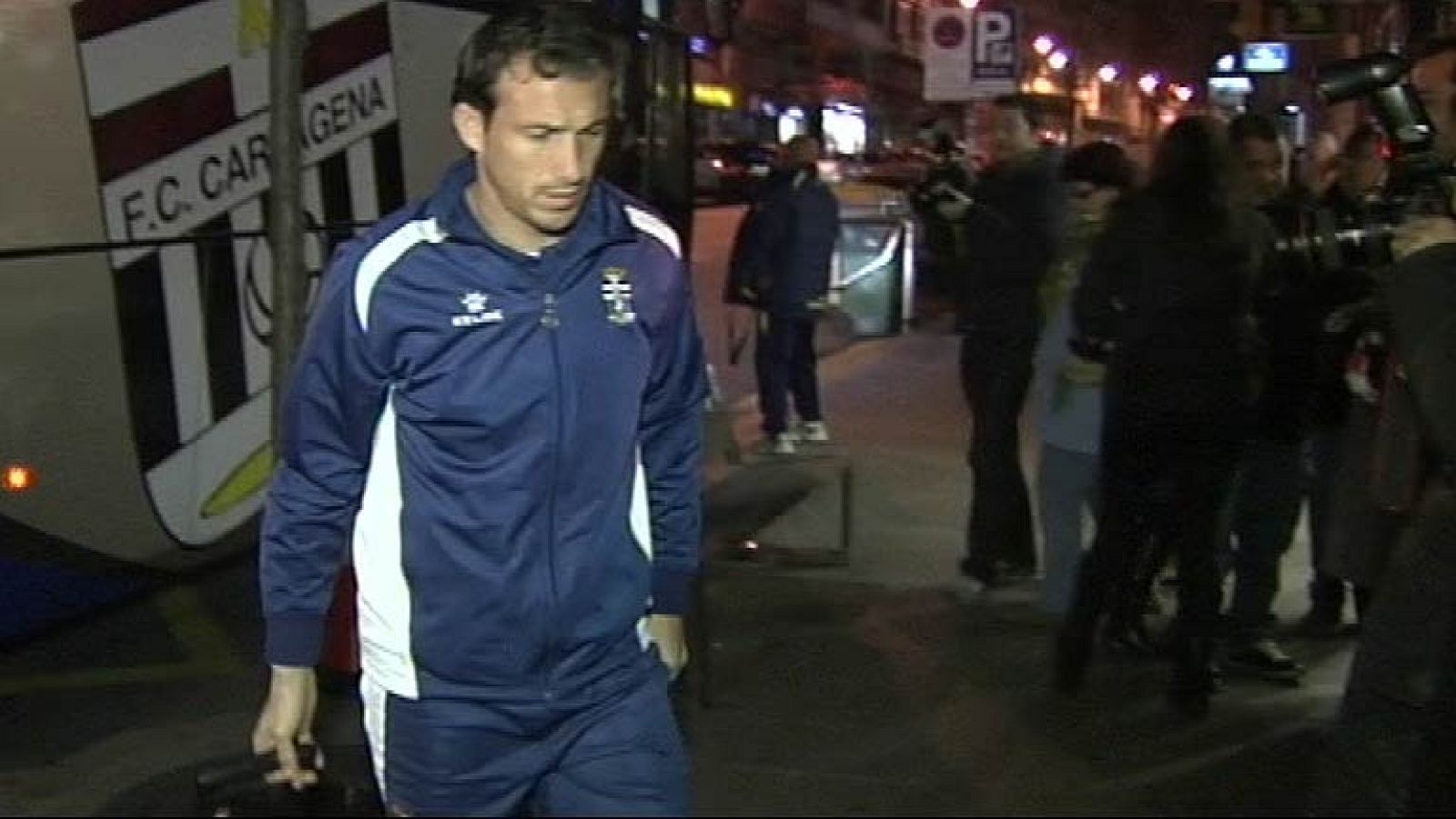 El Cartagena, afectado por el cierre de Spanair | Ver