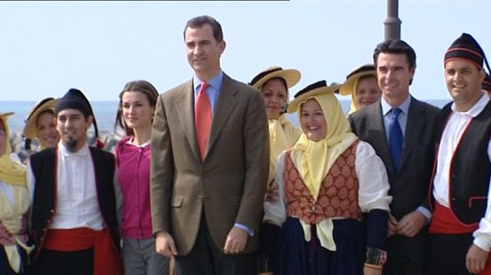 Telediario 1 - El Hierro recibe el apoyo de los príncipes de Asturias