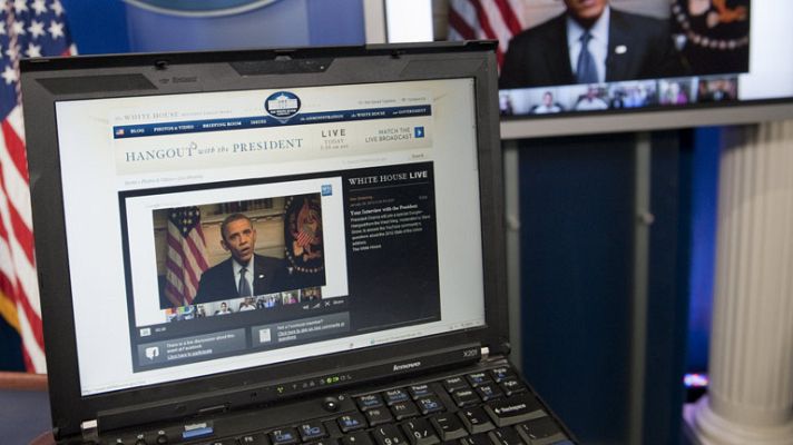 Telediario 1 - Obama se compromete a ayudar a un ingeniero desempleado en un chat con votantes