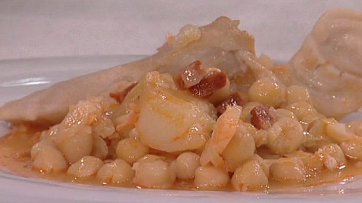 RTVE Cocina - Patatas con garbanzos y manita
