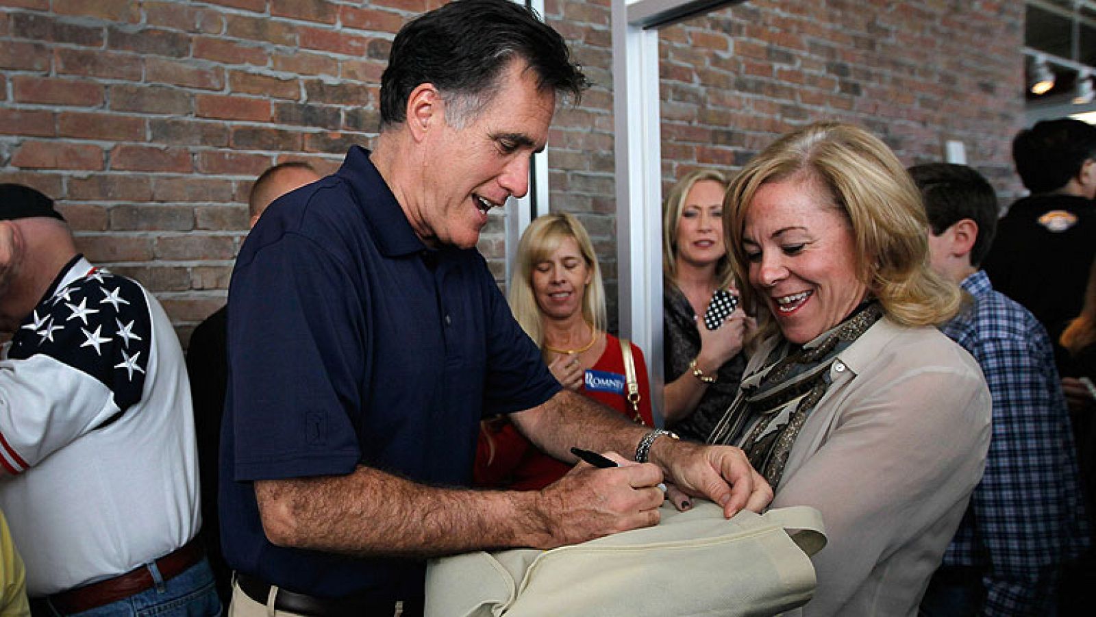 Los republicanos votan en la Florida para elegir a su candidato presidencial