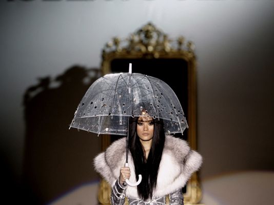  - La gran manzana inspira la colección de Roberto Verino para el próximo otoño-invierno