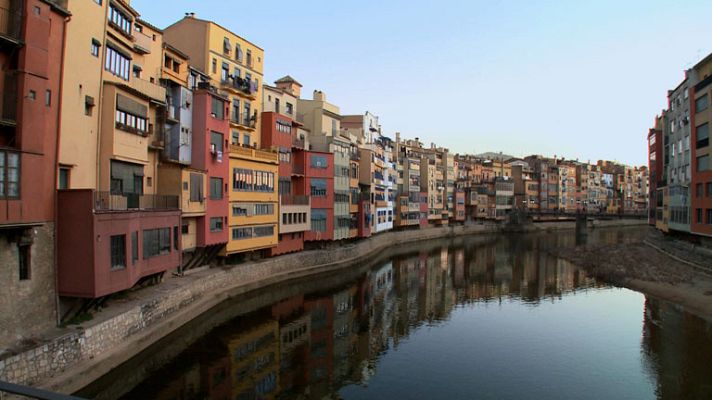 Destino: España - Cataluña - Avance