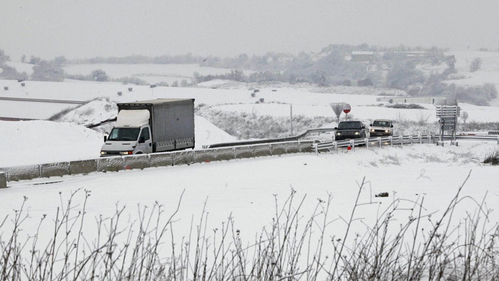 Temperaturas significativamente bajas en la península y Baleares, con nieve en cotas muy bajas