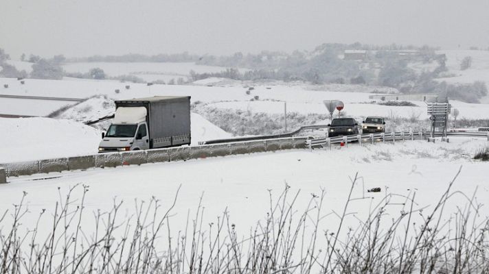 El tiempo - Temperaturas significativamente bajas en la península y Baleares, con nieve en cotas muy bajas