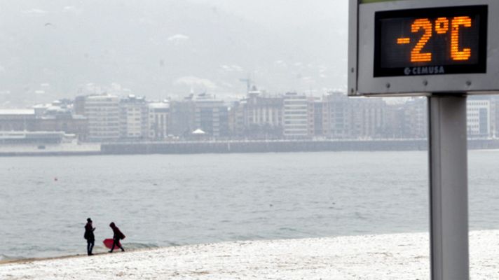 Telediario 1 - Telediario 1 en 4' - 03/02/12