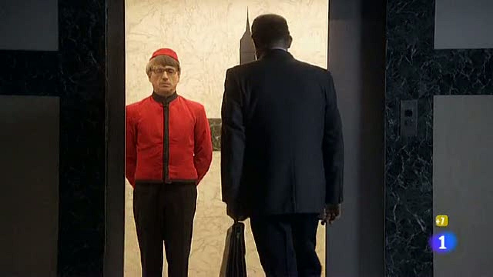 La hora de José Mota - Botones en el ascensor