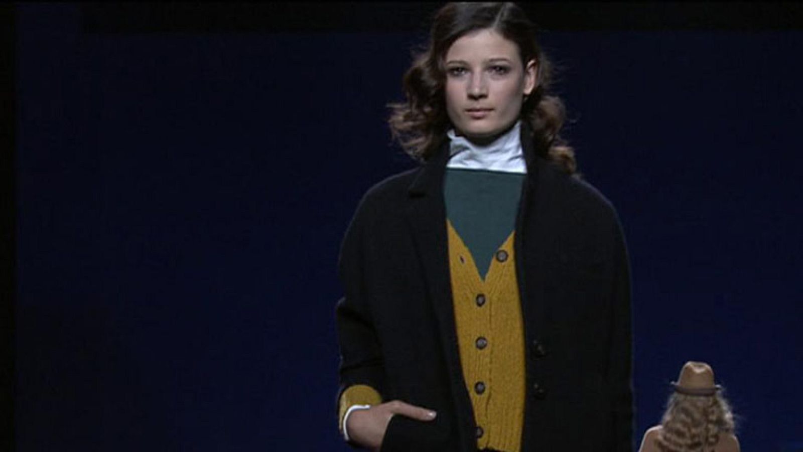 Madrid Fashion Week se despide con el talento de los jóvenes diseñadores