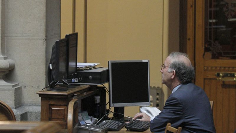 La falta de acuerdo sobre el segundo rescate de Grecia deja pérdidas en las Bolsas europeas