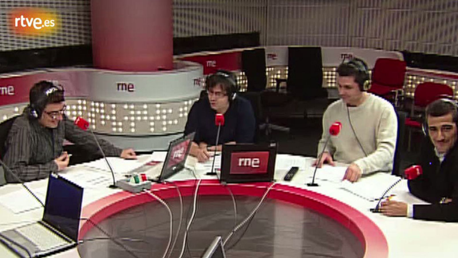 El vecino cocinillas, Esto me suena (06/02/2012)