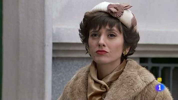 Amar en tiempos revueltos - Ana, su pasado le persigue