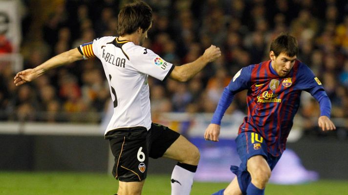 Telediario 1 - El Valencia luchará contra el Barça y contra la historia