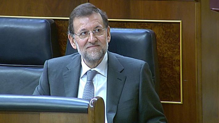 Telediario 1 - Rajoy responde en los pasillos