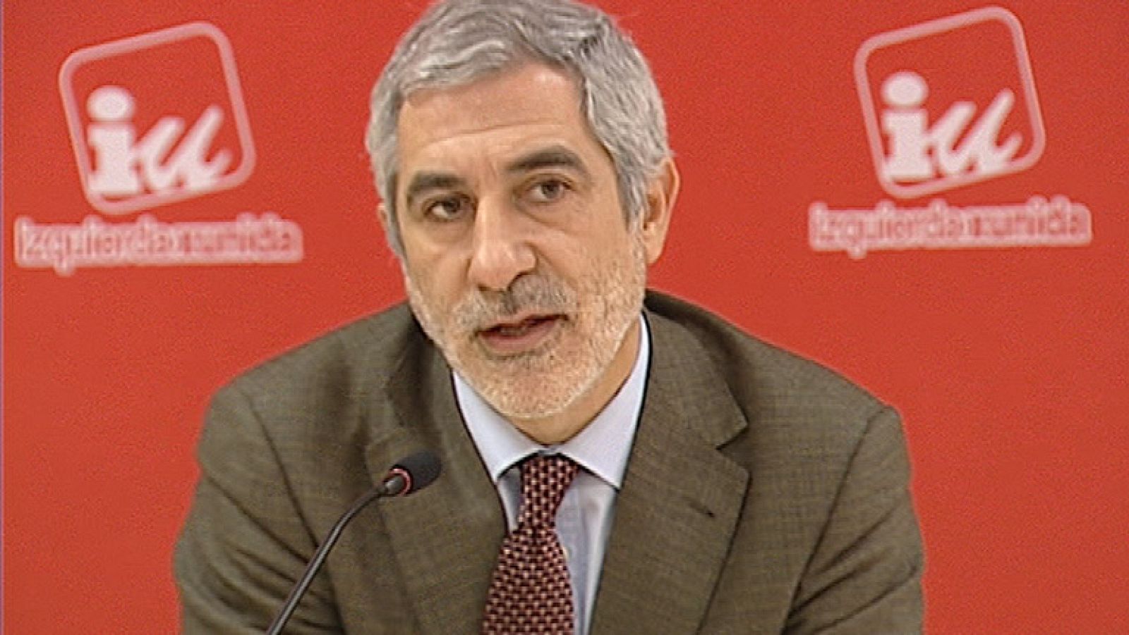 PSOE e IU ven esta reforma como un ataque a los derechos de los trabajadores