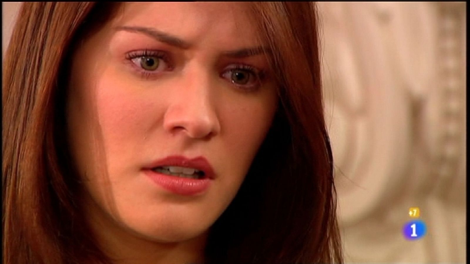 Cielo Rojo - Capítulo 22 - Las pruebas confirman que Dña. Loreto no es abuela de Daniela - Ver ahora