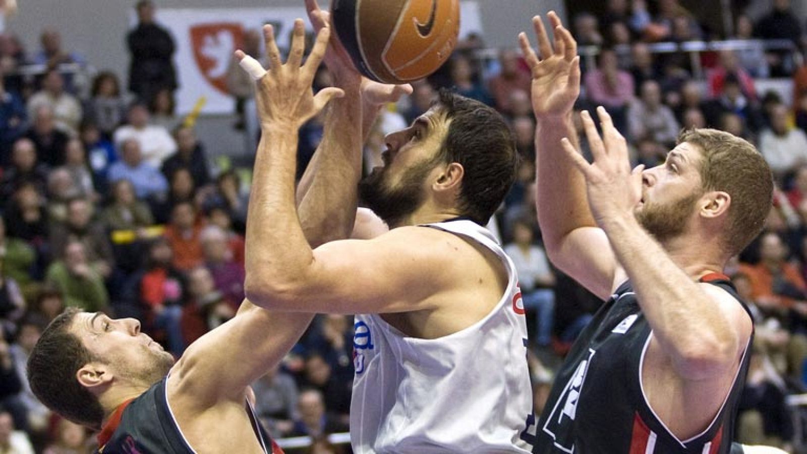 CAI Zaragoza 75-72 Asefa Estudiantes