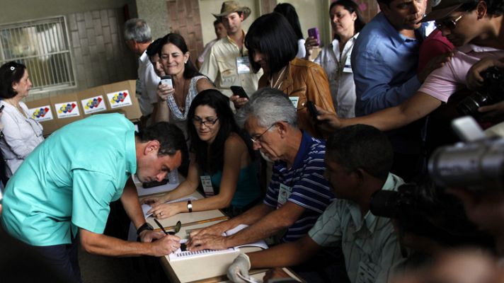 Telediario 1 - Presidencia en Venezuela