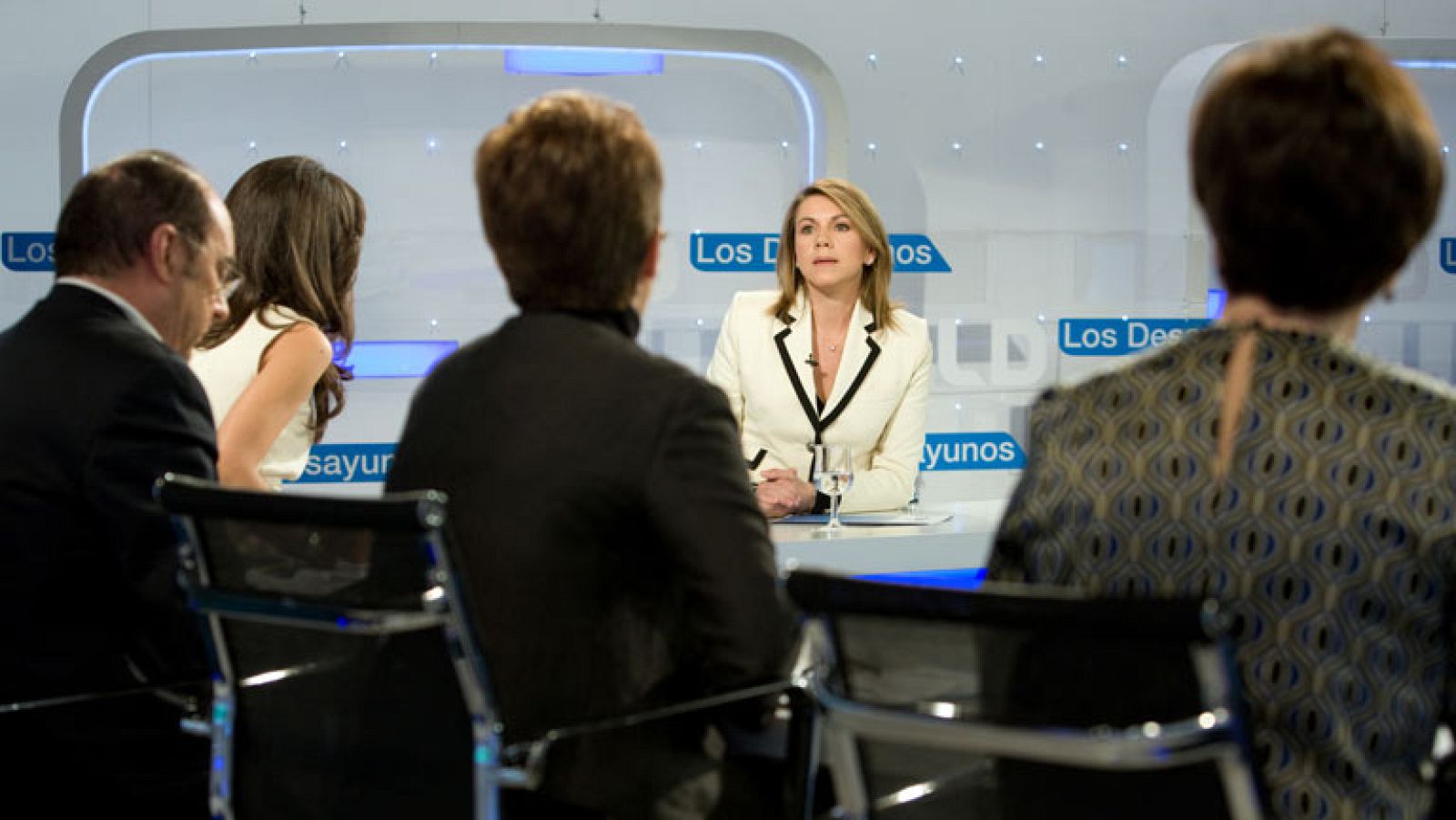 Cospedal espera pronto un acuerdo con el PSOE para renovar el Consejo de Administración de RTVE - Los desayunos | Ver