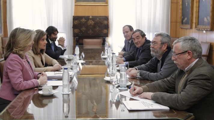 Telediario 1 - Telediario 1 en 4' - 13/02/12