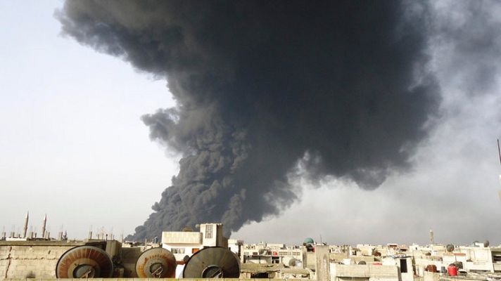Telediario 1 - La aviación siria bombardea un oleoducto en Homs, según la oposición
