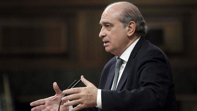 Fernández Díaz: "El problema de ETA tiene una dimensión política que no se puede obviar"