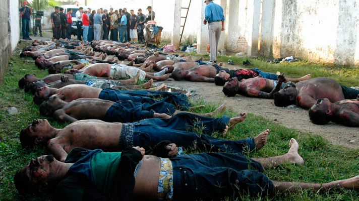 Telediario 1 - Incendio en una cárcel de Honduras