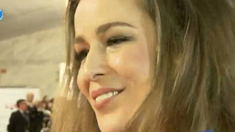 Premios Goya 2012 - La emotiva reaparición de Silvia Abascal | Ver